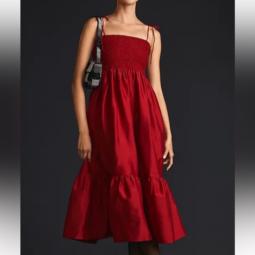 Elegant Red Sleeveless Dress
